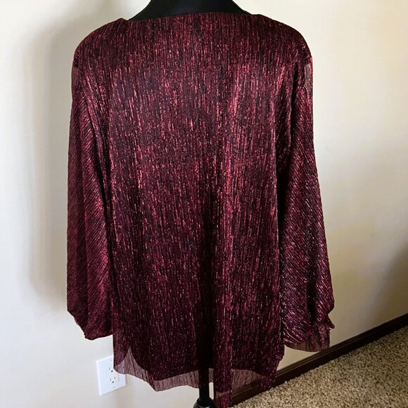 Vince Camuto Women's Metallic V-Neck Sheer-Sleeve Top, Wine Color Holiday - Picture 6 of 7